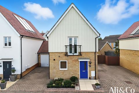 undefined, Woodside Close, Grays