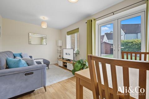 undefined, Woodside Close, Grays