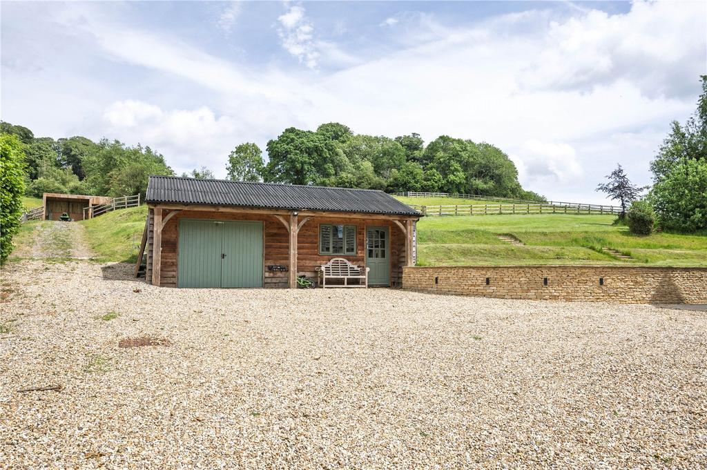 Outbuilding