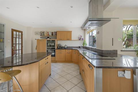 4 bedroom detached house for sale, High Street, Orwell SG8