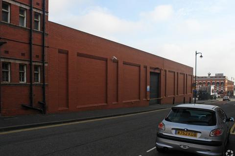Industrial unit to rent, 101-113 Branston St Birmingham B18 6BB
