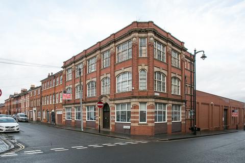 Industrial unit to rent, 101-113 Branston St Birmingham B18 6BB