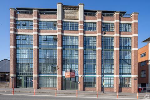 Retail property (high street) to rent, 112-114 Bradford St Birmingham B12 0ND