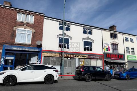 Retail property (high street) to rent, 241-243 Dudley Rd Birmingham B18 4EJ