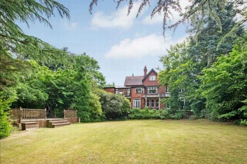 Mixed use for sale, 2 Amesbury Rd Birmingham B13 8LD