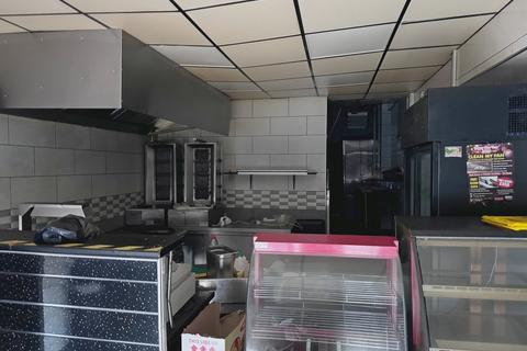 Retail property (high street) to rent, 93 High St Cradley Heath B64 5HE