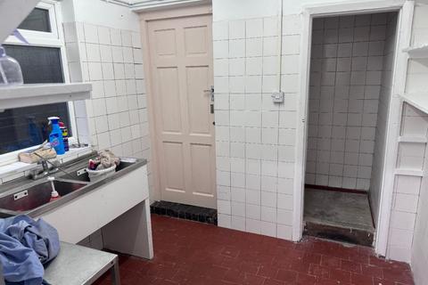 Office to rent, 1149 Bristol Rd S Birmingham B31 2SL