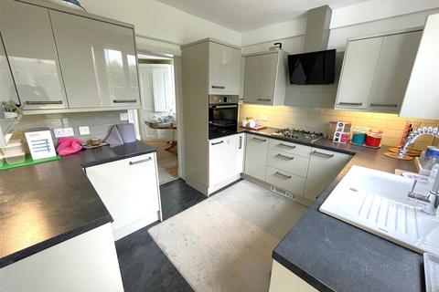 undefined, Emmetts Lane, Sevenoaks TN14