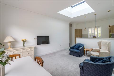 1 Fitzgerald Road, Thames Ditton, KT7 0TU