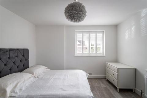 1 Fitzgerald Road, Thames Ditton, KT7 0TU