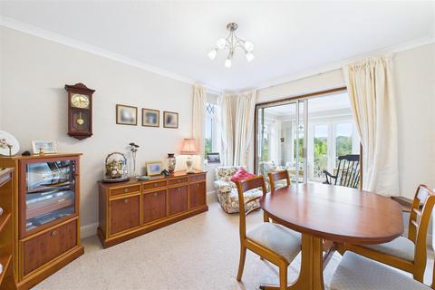 5 bedroom detached house for sale, Detached 1930’s home in Upper Clevedon