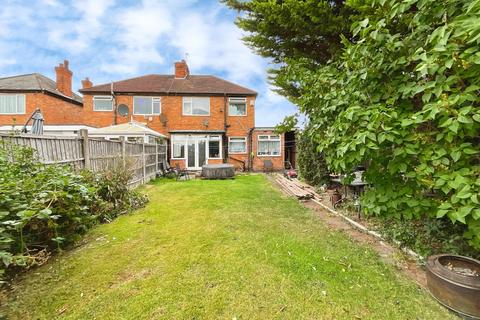 3 bedroom semi-detached house for sale, Cleveleys Avenue, Leicester LE3