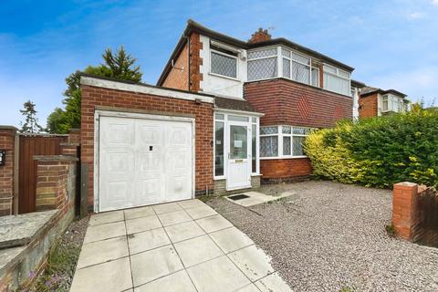 3 bedroom semi-detached house for sale, Cleveleys Avenue, Leicester LE3