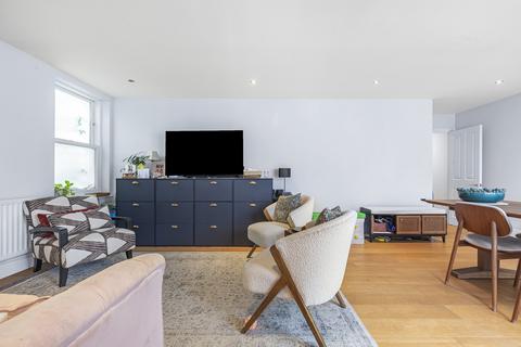 undefined, Grove Park Road, London, W4