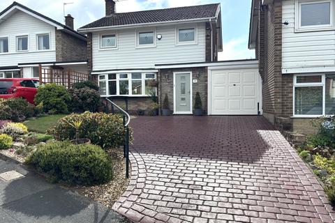 3 bedroom link detached house for sale, Highlands Road, Offerton