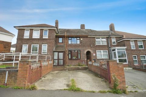 36 Barrie Road, Sheffield, S5 8RR