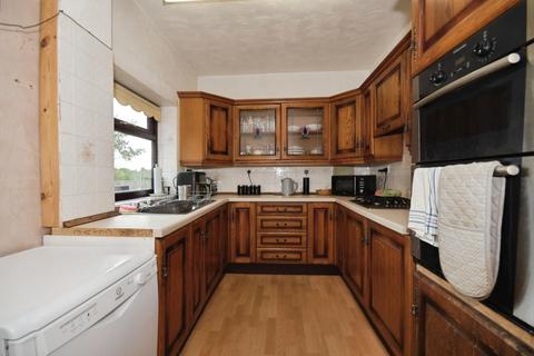 36 Barrie Road, Sheffield, S5 8RR