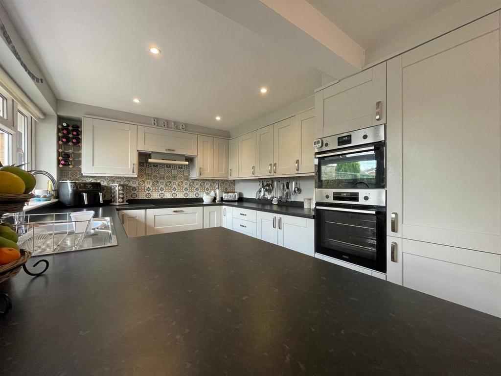 Photo 29-08-2025, 14 43 43.jpg