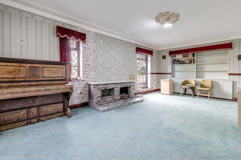 4 bedroom detached bungalow for sale, Hall Lane, Wigan WN6
