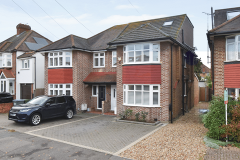 Cottimore Avenue, Walton-on-Thames, KT12