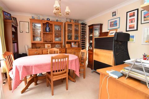 4 bedroom detached house for sale, Fern Brook Lane, Gillingham