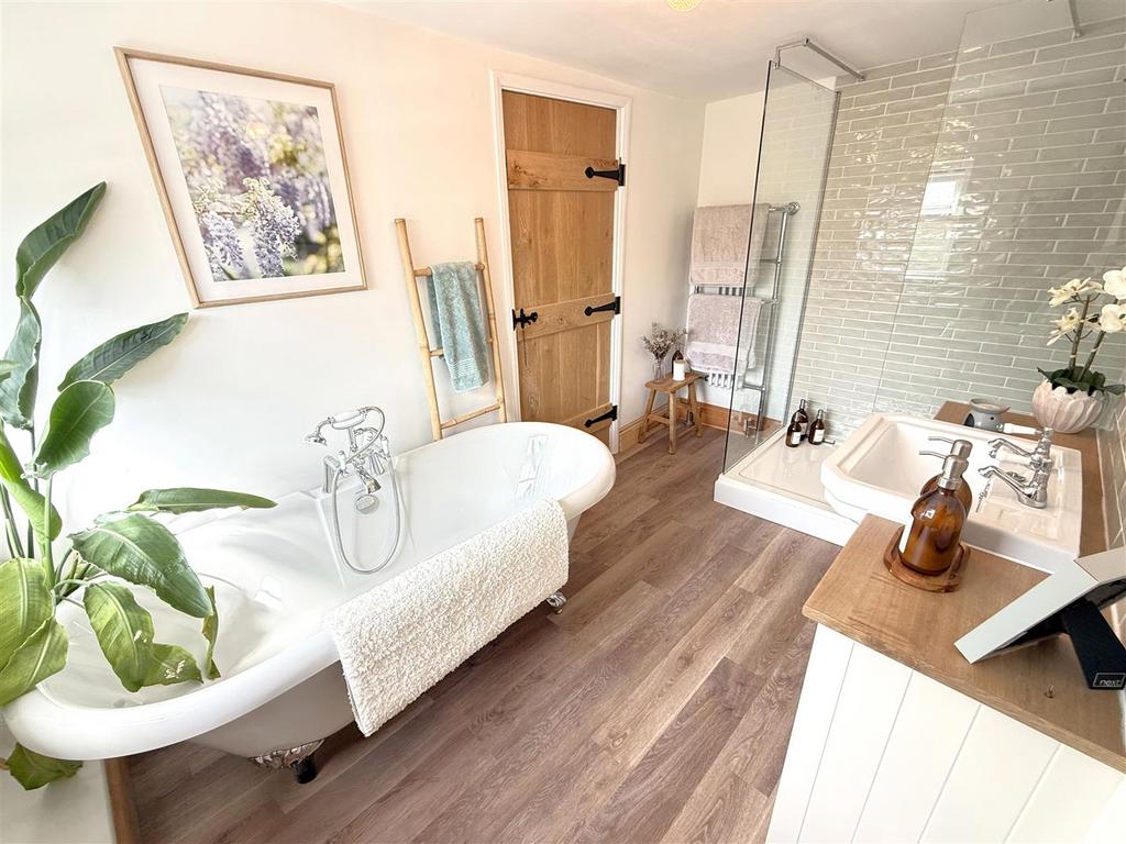 9018557-106471-134011912770910777-9ce1ba33-aed4-fe