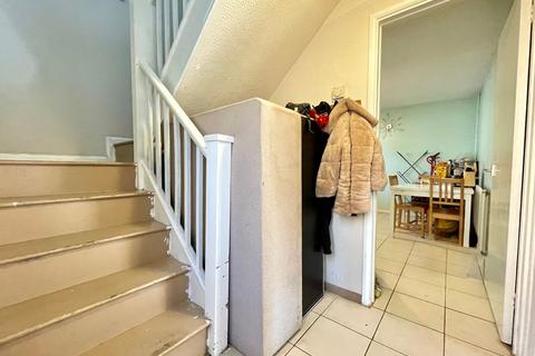 3 bedroom semi-detached house for sale, Silicon Court, Shenley Lodge, Milton Keynes, MK5