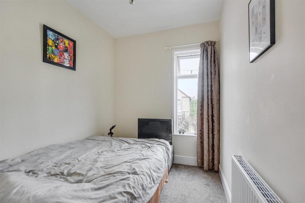 Bedroom 3 1.jpeg