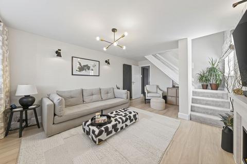 2 bedroom terraced house for sale, Raleigh Close, Kettering NN14