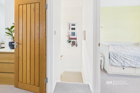 114 Phipps Bridge Road, London, SW19 2SU
