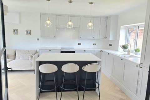 undefined, Farm Lane, Great Bedwyn, SN8