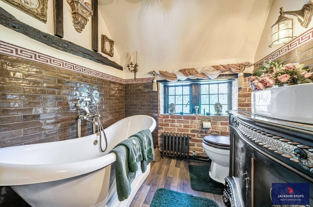 Ensuite