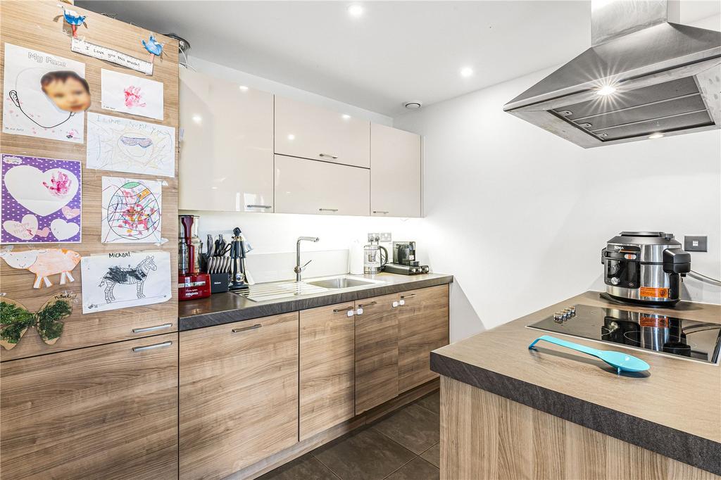 Reception/Kitchen