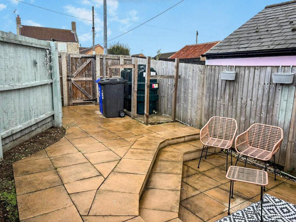 Tlc 3ee14385-4ab5-4e7a-874a-4e6e05218005 da3af0e.j