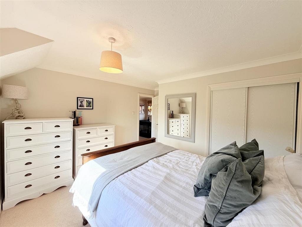 Temp Imagei0 Dd FW.jpg