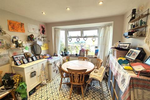 2 bedroom detached bungalow for sale, Kinson Avenue, Poole BH15