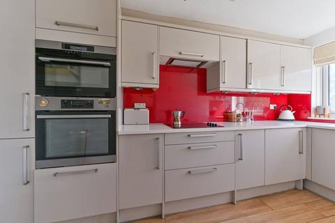 2 bedroom flat for sale, Beulah Hill, Crystal Palace, London, SE19