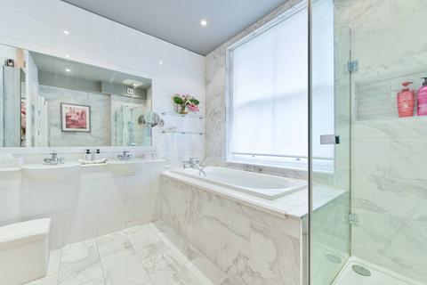 4 bedroom flat for sale, Old Brompton Road, Earls Court, London, SW5