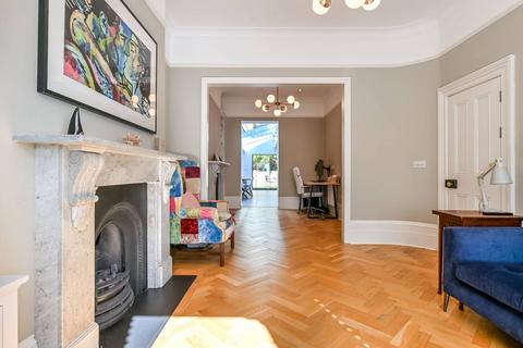 3 Dunollie Road, London, NW5 2XN