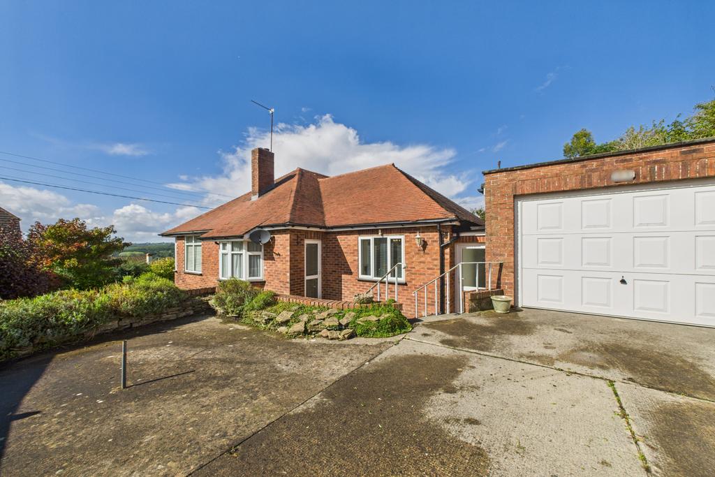 Spacious &amp; Versatile, Three Double Bedroom Bungal