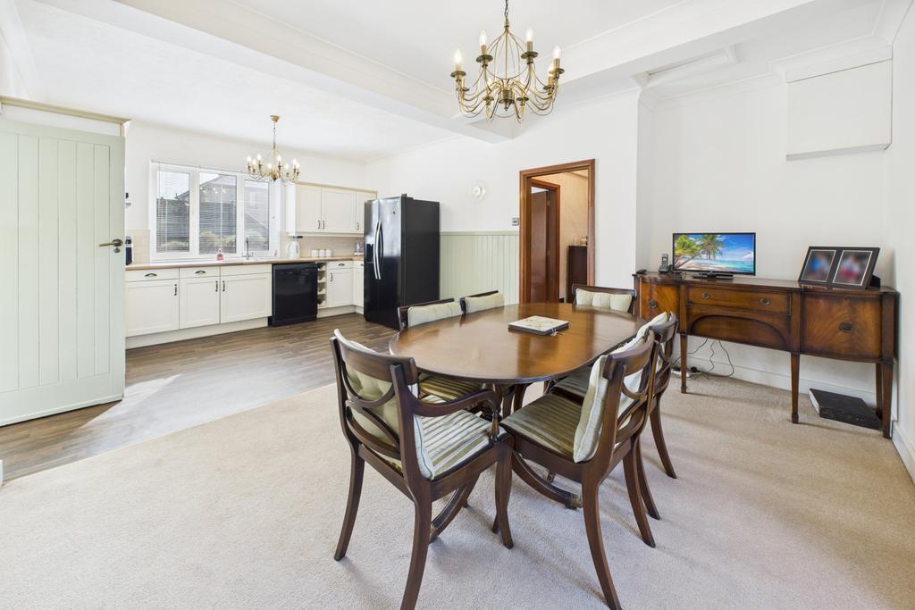 Kitchen/ Diner