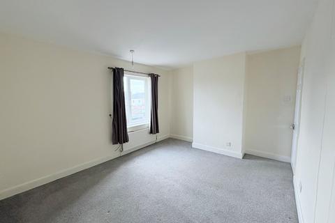 2 bedroom terraced house to rent, Burghley Close, Desborough, NN14