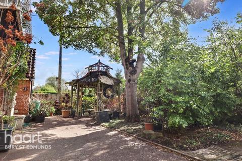 3 bedroom chalet for sale, Chedburgh Road, Chevington, Bury St Edmunds