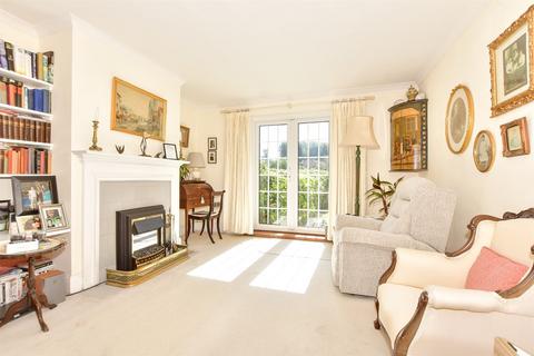 3 bedroom semi-detached house for sale, Grange Road, Hythe CT21