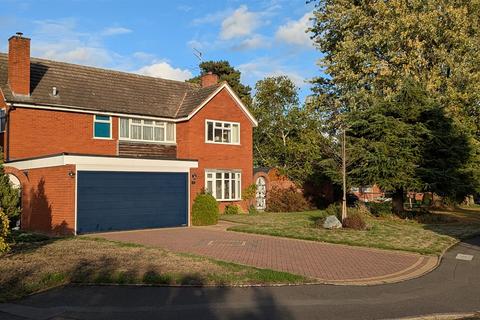 4 bedroom detached house for sale, The Dovecote, Charlton, Pershore