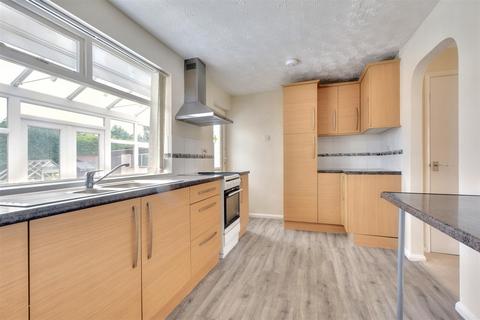 undefined, Greenwich Avenue, Nottingham