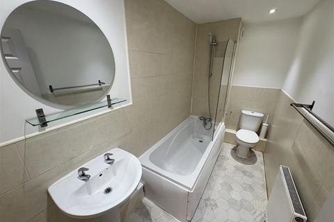 1 bedroom in a house share to rent, Granby Road, Headingley, Leeds, LS6 3AS