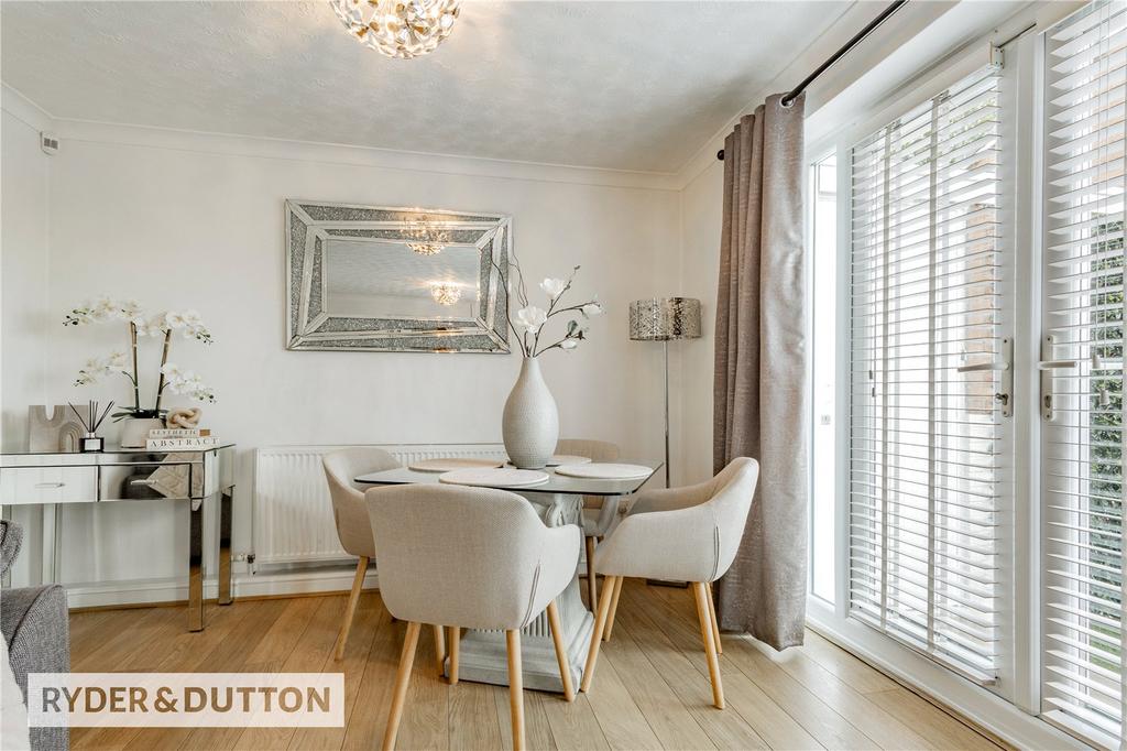 Living/Dining Room