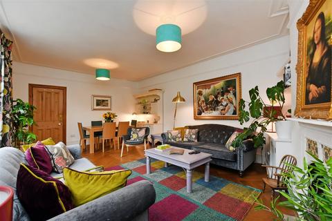 3 bedroom apartment for sale, Rustlings Road, Endcliffe Park S11