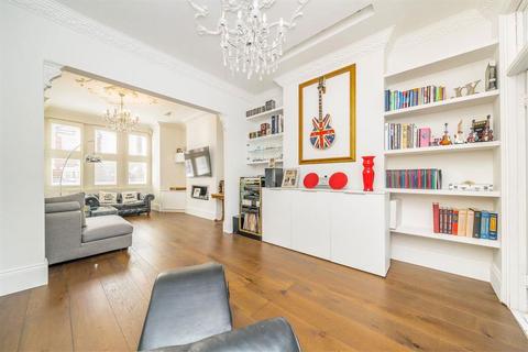 5 bedroom terraced house for sale, Cathles Road, London SW12